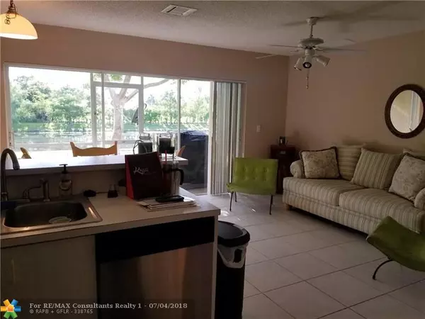 Coral Springs, FL 33065,10152 Royal Palm Blvd  #10152