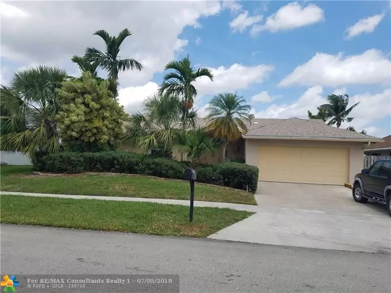 6821 NW 45th Ct, Lauderhill, FL 33319