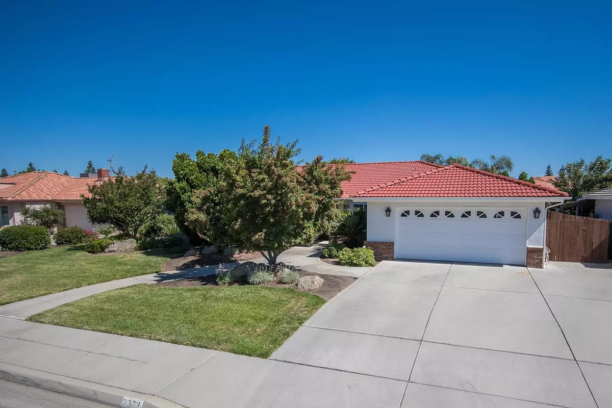 Madera, CA 93637,2373 Dutra Way