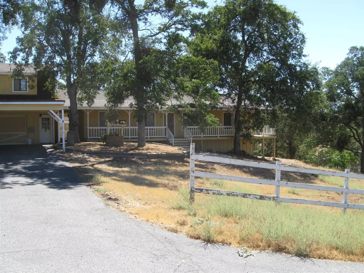 Coarsegold, CA 93614,45848 Penny Lane