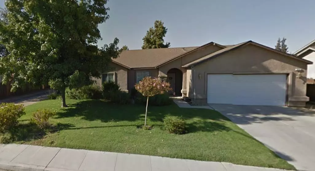 Kingsburg, CA 93631,571 W Meadow Lane