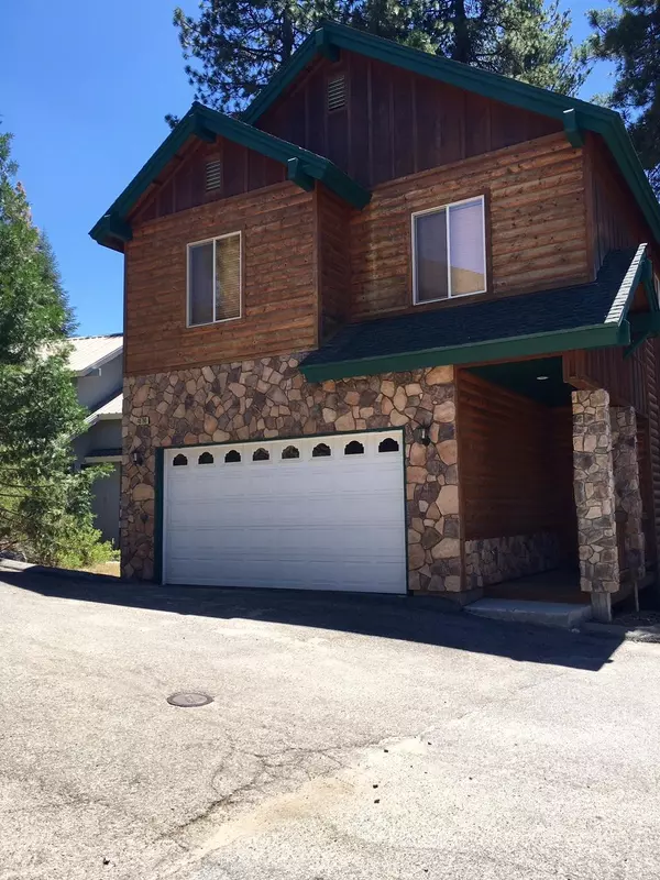 40790 Village Pass Lane, Shaver Lake, CA 93664