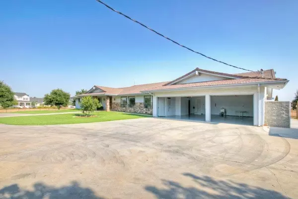 Clovis, CA 93619,11244 N Stanford Avenue