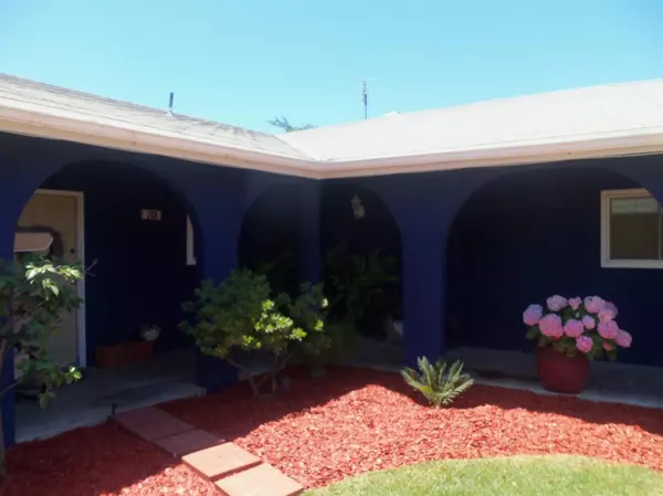 Madera, CA 93637,208 De Santi Avenue