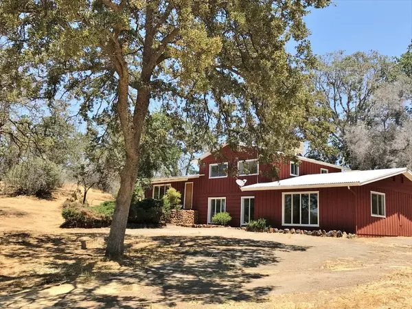 44900 Douglas Road, Coarsegold, CA 93614