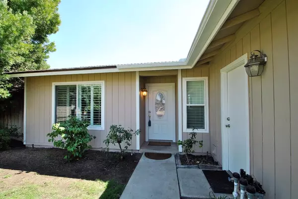 Clovis, CA 93611,1776 Donner Avenue