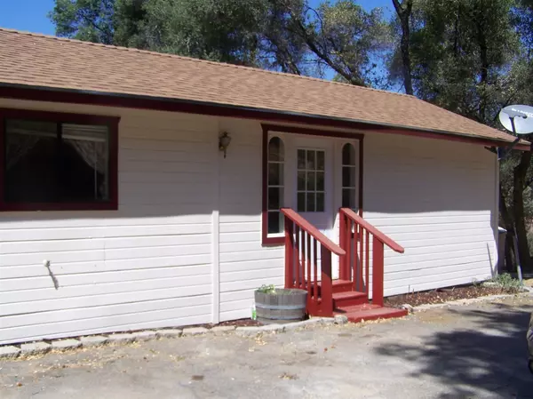 50303 Road 426, Oakhurst, CA 93644