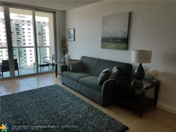 Sunny Isles Beach, FL 33160,19370 Collins Ave  #1202