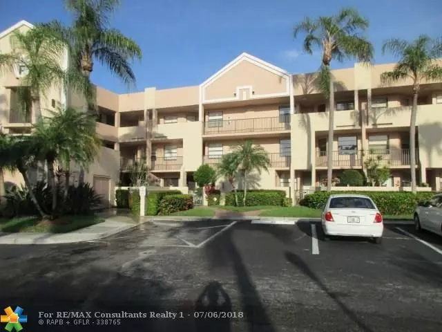 7475 Fairfax Dr  #310, Tamarac, FL 33321