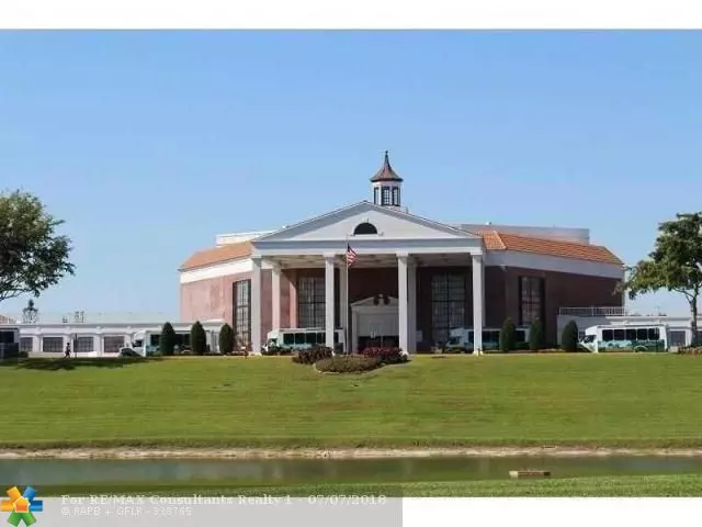 Deerfield Beach, FL 33442,76 Newport #76