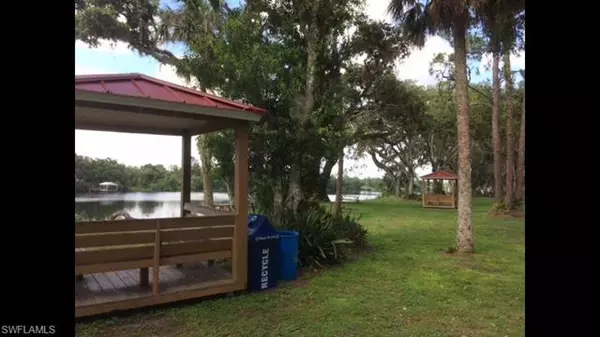 Labelle, FL 33935,0 Oak AVE