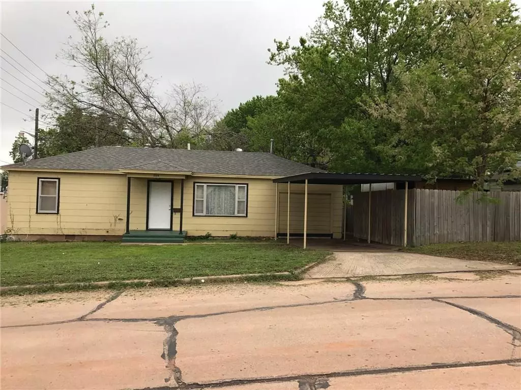 Cordell, OK 73632,204 E 3rd