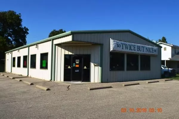 Holdenville, OK 74848,800 N Hinckley