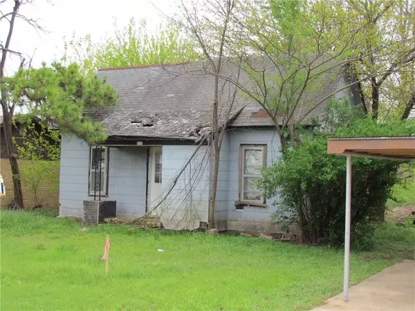 311 W Adams Street, Crescent, OK 73028