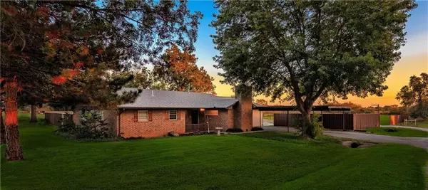 628 W 4th Street, Cordell, OK 73632