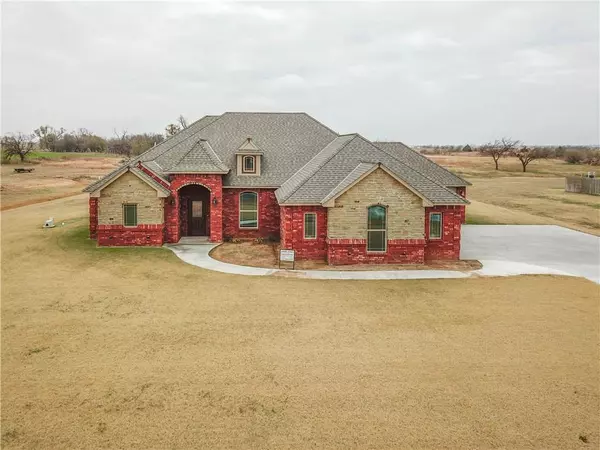 253 Creekside Drive, Elgin, OK 73538