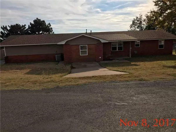 818 S Magnolia, Cordell, OK 73632