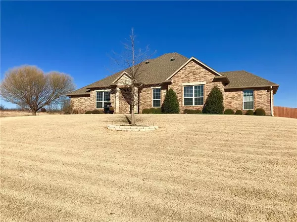 1231 Oak Tree, Purcell, OK 73080