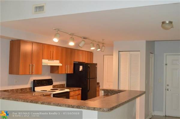 5900 W Sample Rd  #101, Coral Springs, FL 33067