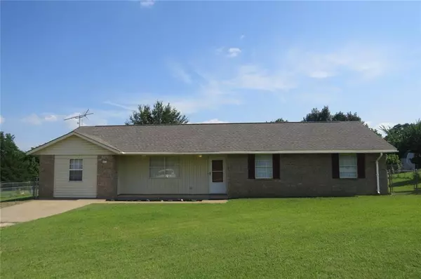 341283 E Country Meadows Drive, Meeker, OK 74855