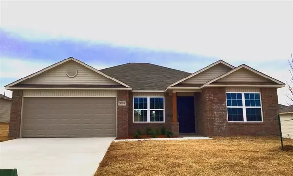 2012 W Oak Valley Way, Mustang, OK 73065