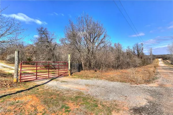 20405 Nighthawk Lane, Luther, OK 73054