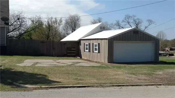 Purcell, OK 73080,1201 N 4th Avenue