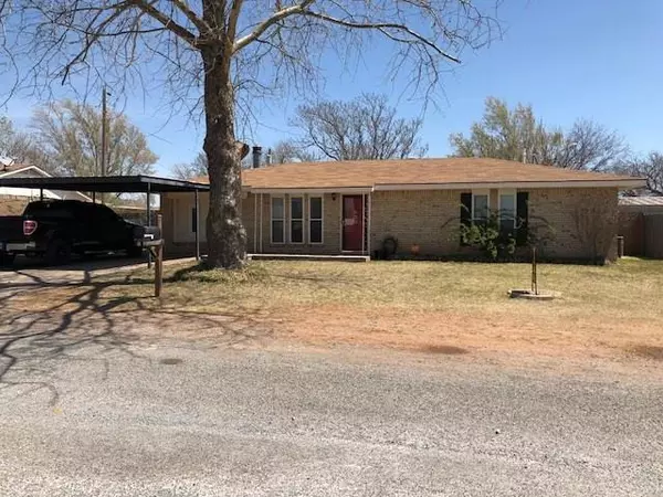 307 S 13th, Arapaho, OK 73620