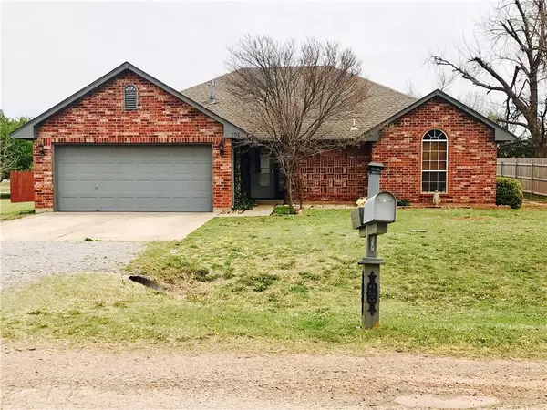 702 Badger Street, Piedmont, OK 73078