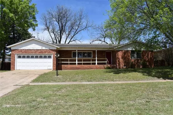 813 W Chestnut, Duncan, OK 73533