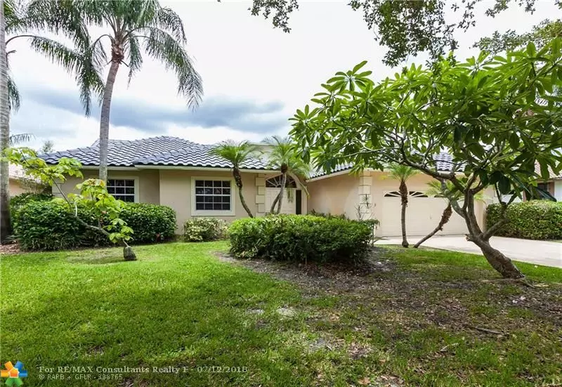 1031 NW 93rd Ter, Plantation, FL 33322