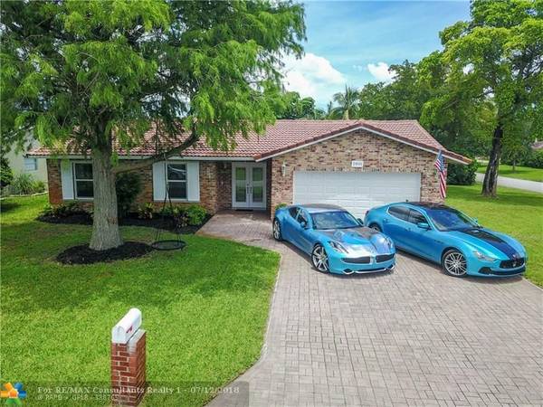 2801 NW 88th Ter, Coral Springs, FL 33065