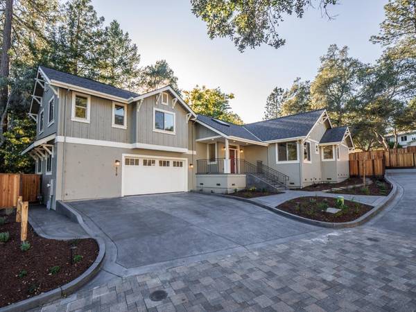 518 Lockewood LN, Scotts Valley, CA 95066