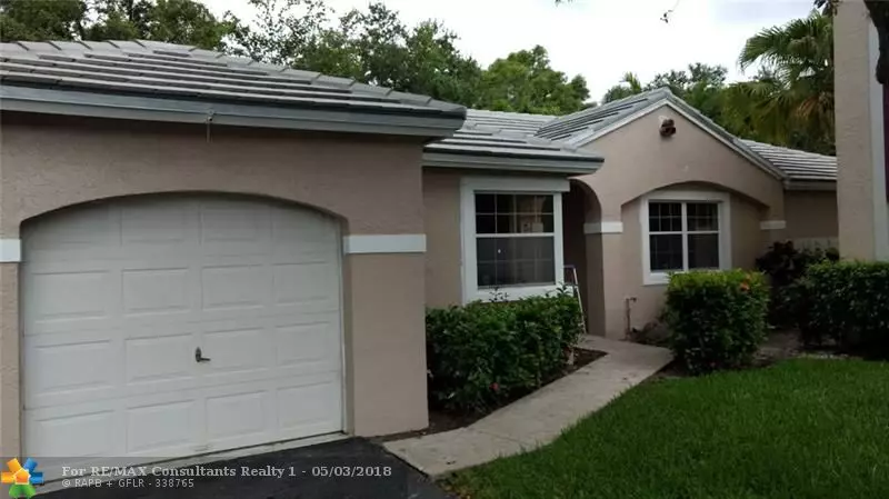 894 NW 99th Ave, Plantation, FL 33324