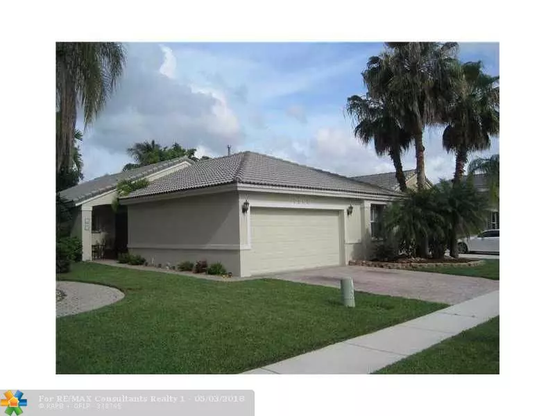 5960 E Grand Duke Cir, Tamarac, FL 33321