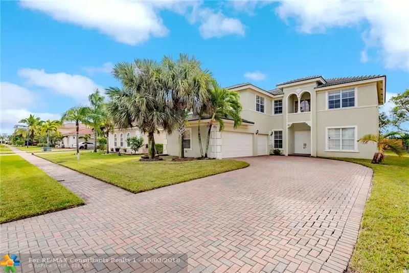 166 Bella Vista Way, Royal Palm Beach, FL 33411