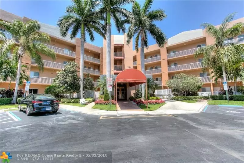 7725 Yardley Dr  #212, Tamarac, FL 33321