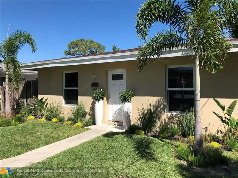 899 NE 33rd St, Oakland Park, FL 33334