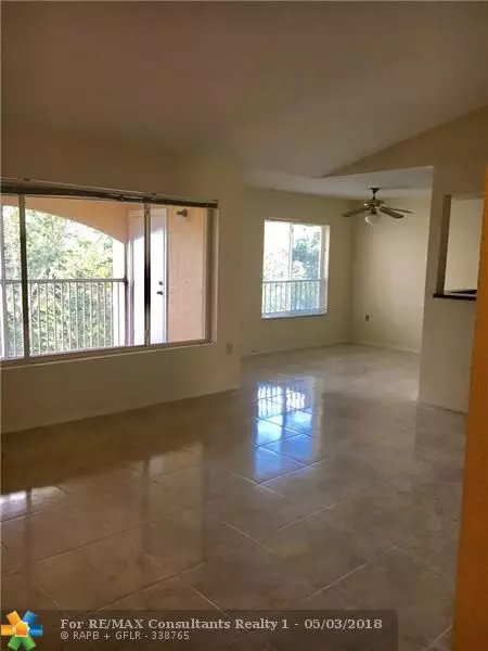 2341 NW 33rd St  #414, Oakland Park, FL 33309