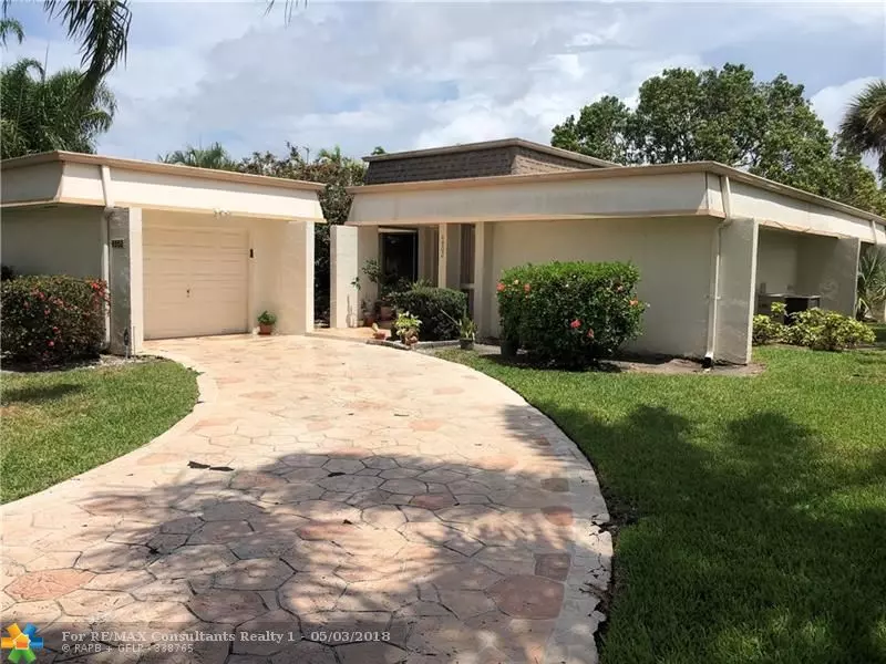 4802 Holly Dr, Tamarac, FL 33319