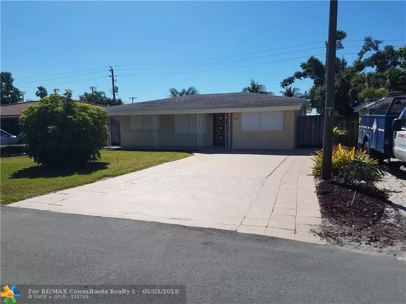 250 NE 42nd St, Oakland Park, FL 33334