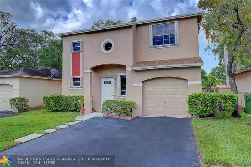 11744 NW 12th St, Pembroke Pines, FL 33026