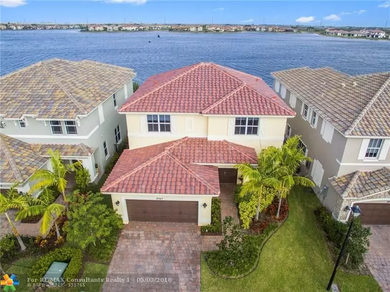 9747 Blue Isle Bay, Parkland, FL 33076