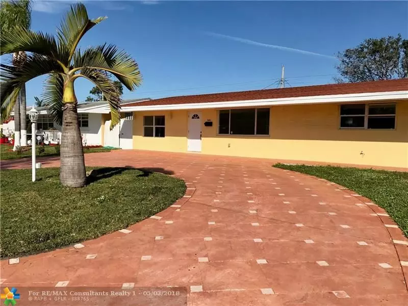 7881 NW 10th St, Pembroke Pines, FL 33024