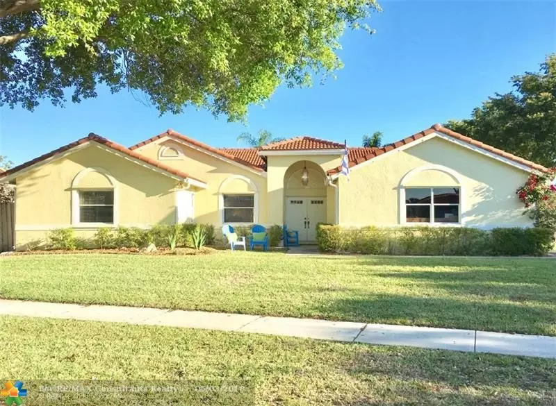 1961 SW 70th Ter, Plantation, FL 33317