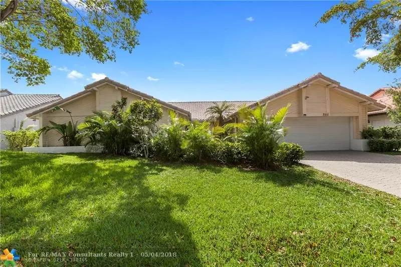 Tamarac, FL 33321,7511 Black Olive Way