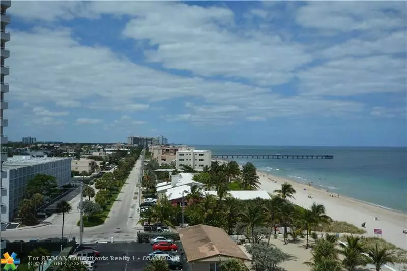 Lauderdale By The Sea, FL 33308,3900 N Ocean Dr  #11B