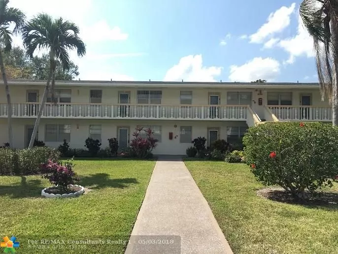 Deerfield Beach, FL 33442,452 Durham O  #452