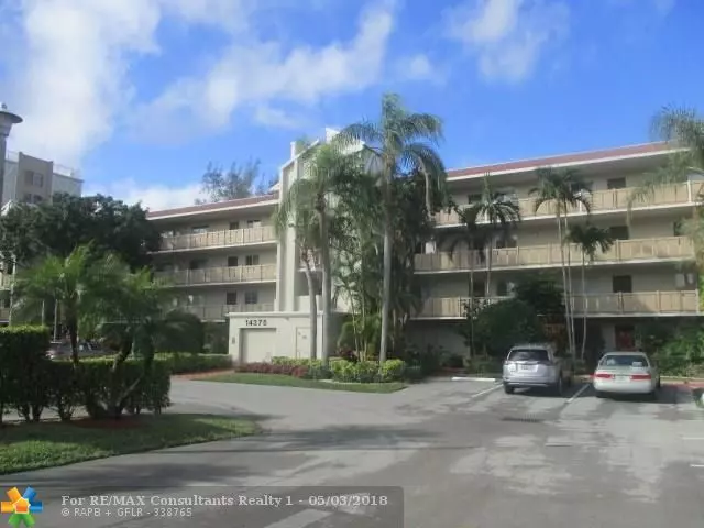 Delray Beach, FL 33446,14375 Strathmore Ln  #108