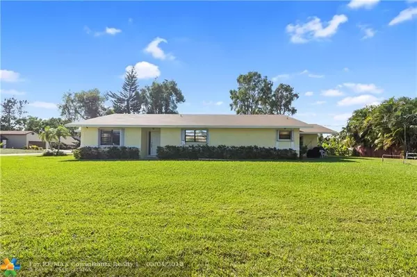 11801 NW 27th CT, Plantation, FL 33323